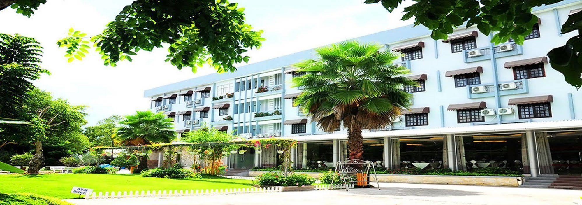 Cuu Long Hotel Cần Thơ Extérieur photo